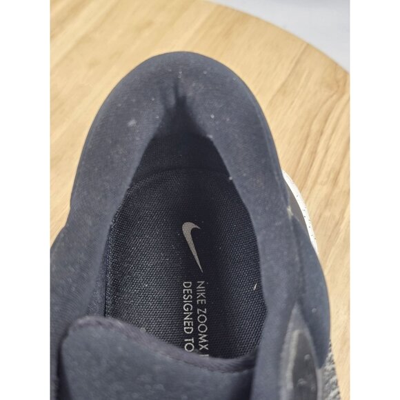 Nike ZoomX Invincible Run womens Flyknit Athletic Shoes White Black size 11 - Picture 5 of 9